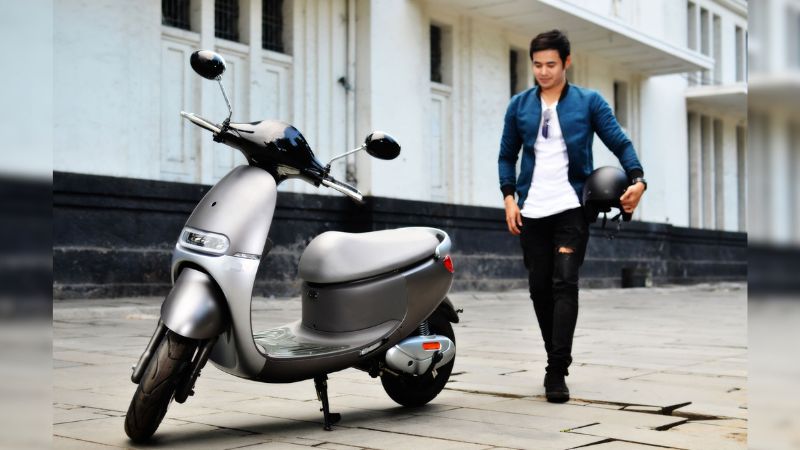 VIAR Q1 Motor Listrik Populer